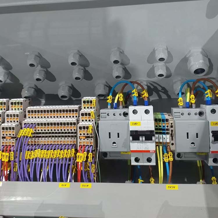 Shouke ensambla y cables gabinetes de control eléctrico